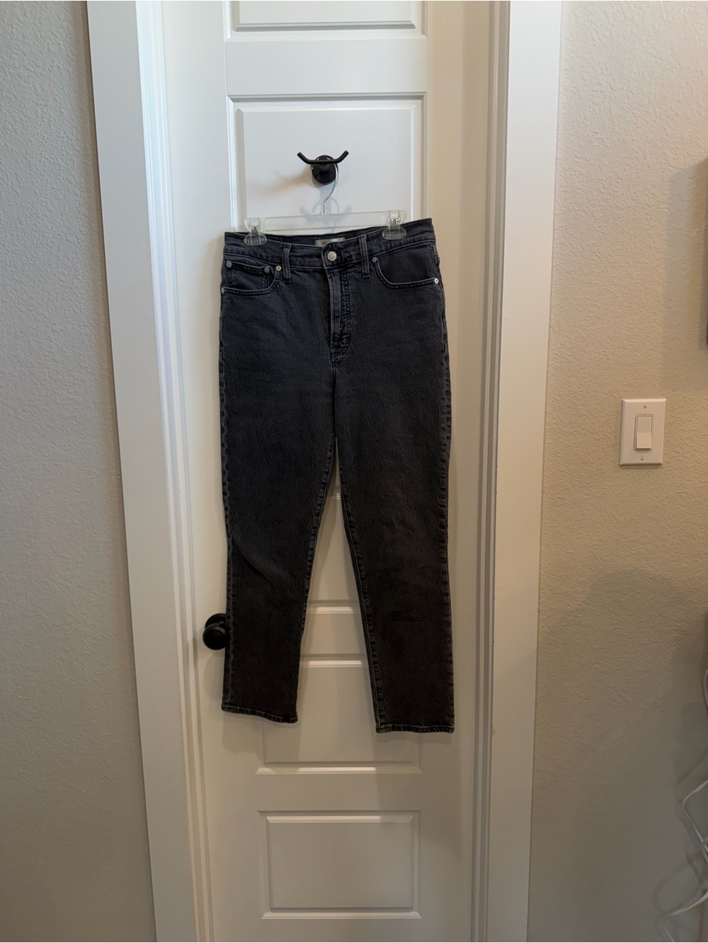 Madewell High-Rise Jeans in Washed Black